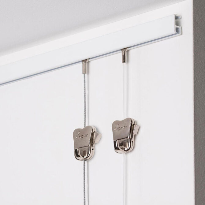 Stas picture hanging system