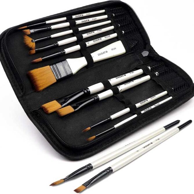 Professional Artist Paint Brush Set of 12 Includes a Carrying Case